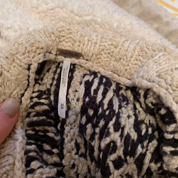 Heavy open sweater - Picture 3 of 3